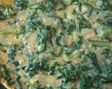 Foto del paso 4 de la receta: Tortilla de espinacas con salchicha parrillera 