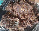 A picture of step 3 of Coconut Dates Dryfruit Burfi.