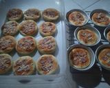 Foto langkah ke 8 dari resep Pizza mini ekonomis.