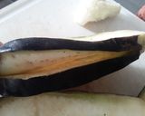 Foto del paso 1 de la receta: Berenjenas🍆rellenas de queso🧀con salsa estilo coreano🍚