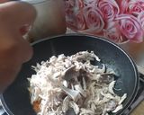 Foto langkah ke 3 dari resep Ayam Suwir Pedas Gurih.