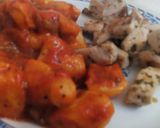 Foto del paso 4 de la receta Ñoquis en salsa con pollo al ajillo