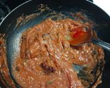 A picture of step 2 of Pink creamy pasta.