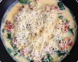 Foto langkah ke 3 dari resep Omelet Vegetable, beef & cheese.