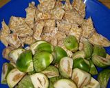Foto langkah ke 2 dari resep Lodeh Terong dan Tempe untuk Makan Siang.