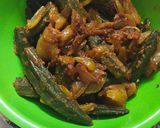 A picture of step 10 of Masala Bhindi.