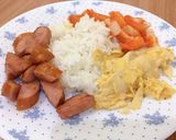 รูปขั้นตอนการทำที่ 6 ของ ข้าวไข่ข้นปูอัดไส้กรอก