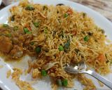 A picture of step 3 of Matar Pulao.