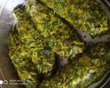 A picture of step 2 of Spinach Vadi.