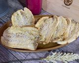 Foto langkah ke 3 dari resep Pisang gapit panggang wijen.