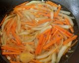 Foto langkah ke 3 dari resep Gurame Goreng Saos Asam Manis.