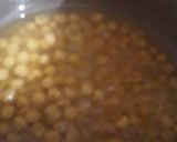 A picture of step 5 of White choley in punjabi style.
