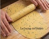 Foto del passaggio 2 della ricetta Tagliatelle al Caviale Rosso
