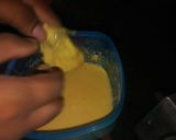 A picture of step 5 of Pumpkin flower flitters.