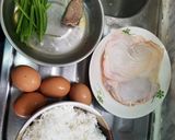 A picture of step 1 of Chinese Salty Fish Chicken Fried Rice 咸魚雞粒炒飯.