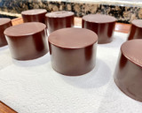 Foto del paso 14 de la receta: Tartitas de chocolate “negro y blanco”, rellenas con crema de nueces