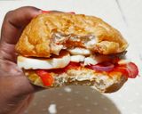 A picture of step 4 of Simple vegetarian home made burger.