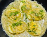 A picture of step 6 of Egg Malai Masala.