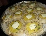 Foto del paso 6 de la receta: Canastitas de choclo con tapas de empanadas caseras