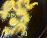 जलेबियाँ (Jalebiyan recipe in Hindi) रेसिपी चरण 2 फोटो