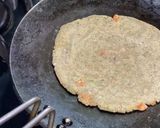 लहसुन वाली बाजरे की रोटी (lehsun wali bajre ki roti recipe in Hindi) रेसिपी चरण 5 फोटो