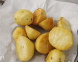 A picture of step 2 of Aloo dum biryani.