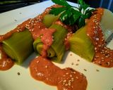 Foto del paso 4 de la receta: PUERROS Bañados en Salsa Romesco y Semillas de Sésamo...!