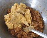 A picture of step 1 of Anjeer Halwa.