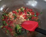 Foto langkah ke 3 dari resep Terong Pedas Daun Kari.