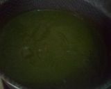 Foto del paso 10 de la receta: Sopa crema de espinaca con queso y pan tostado con ajil Miriam