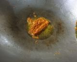 Foto langkah ke 2 dari resep Nasi Goreng Kuning.