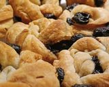 A picture of step 8 of Puff pastry muffins with only 2 ingredients.