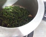 A picture of step 1 of Long beans (chawli) sabji.