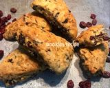 Foto langkah ke 8 dari resep Choco Berry Scones.