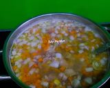 Hình bước làm 1 của món Súp gà mực ống và rau củ