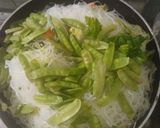 Foto langkah ke 4 dari resep Bihun Goreng.