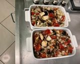 Une image de l'étape 10 de Œufs au four, tomates, champignons et feta.