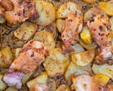 Foto del paso 9 de la receta: Pollo al horno con salsa y patatas