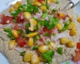 A picture of step 2 of Oats chilla.