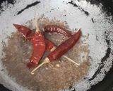 A picture of step 4 of Smoky flavour tomato chutney.