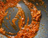 A picture of step 3 of Dal Makhni with Tandoori Roti.