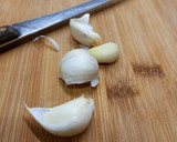 Foto del paso 2 de la receta: Níscalos con ajo y jamón serrano