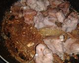 Hình bước làm 3 của món Sườn Non Kho Nước Dừa