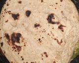 A picture of step 2 of Leftover Roti pakoda.