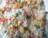 A picture of step 4 of Fried rice 🍚 with Kung pao prawns 🍤.