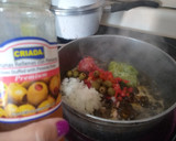 Foto del paso 2 de la receta: Arroz con calamares y pulpo