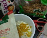 Foto langkah ke 1 dari resep Baked Oatmeal Porridge.