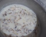A picture of step 3 of Rice kheer.