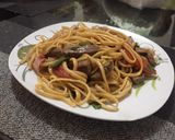A picture of step 5 of Peruvian Stir-Fried Noodles (Tallarín Saltado Criollo).