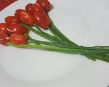 Foto del paso 9 de la receta: Tomates rellenos en ramo de tulipanes San Valentín